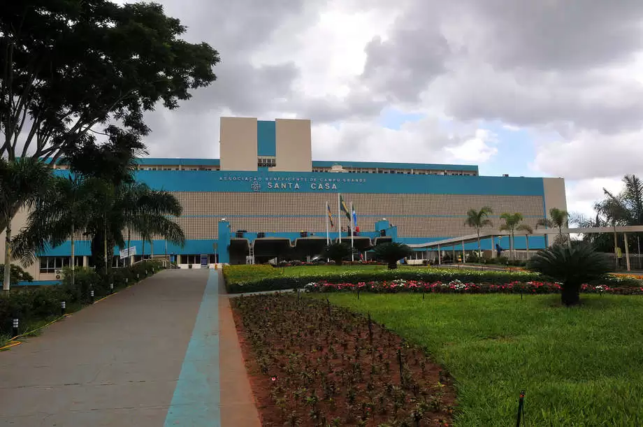 MPMS alerta que novo contrato não resolve crise na Santa Casa e cobra plano de ação efetivo
